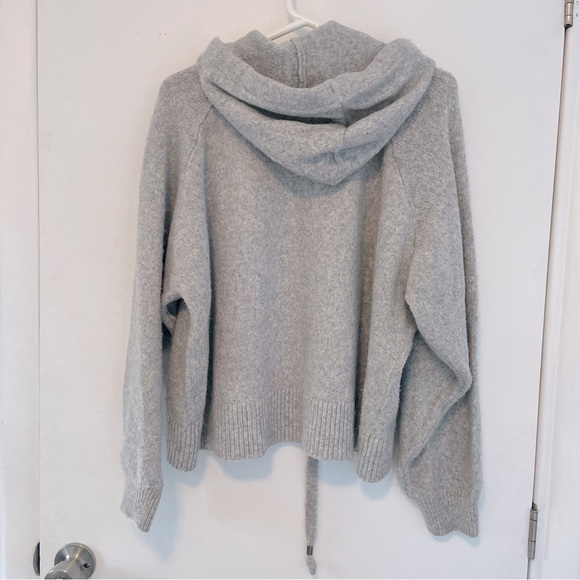 Cozy Hooded Grey Sweater Size XS - Picture 2 of 6